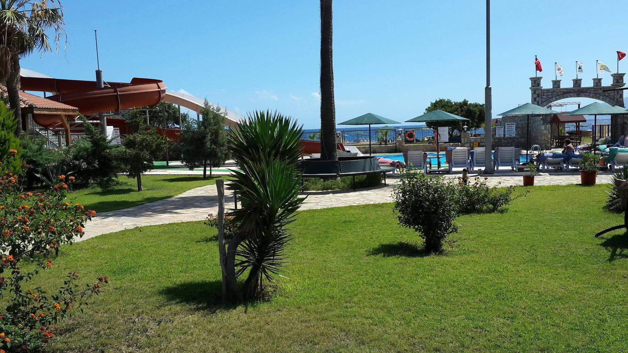Adaburnu Golmar Hotel Emecik Bagian luar foto