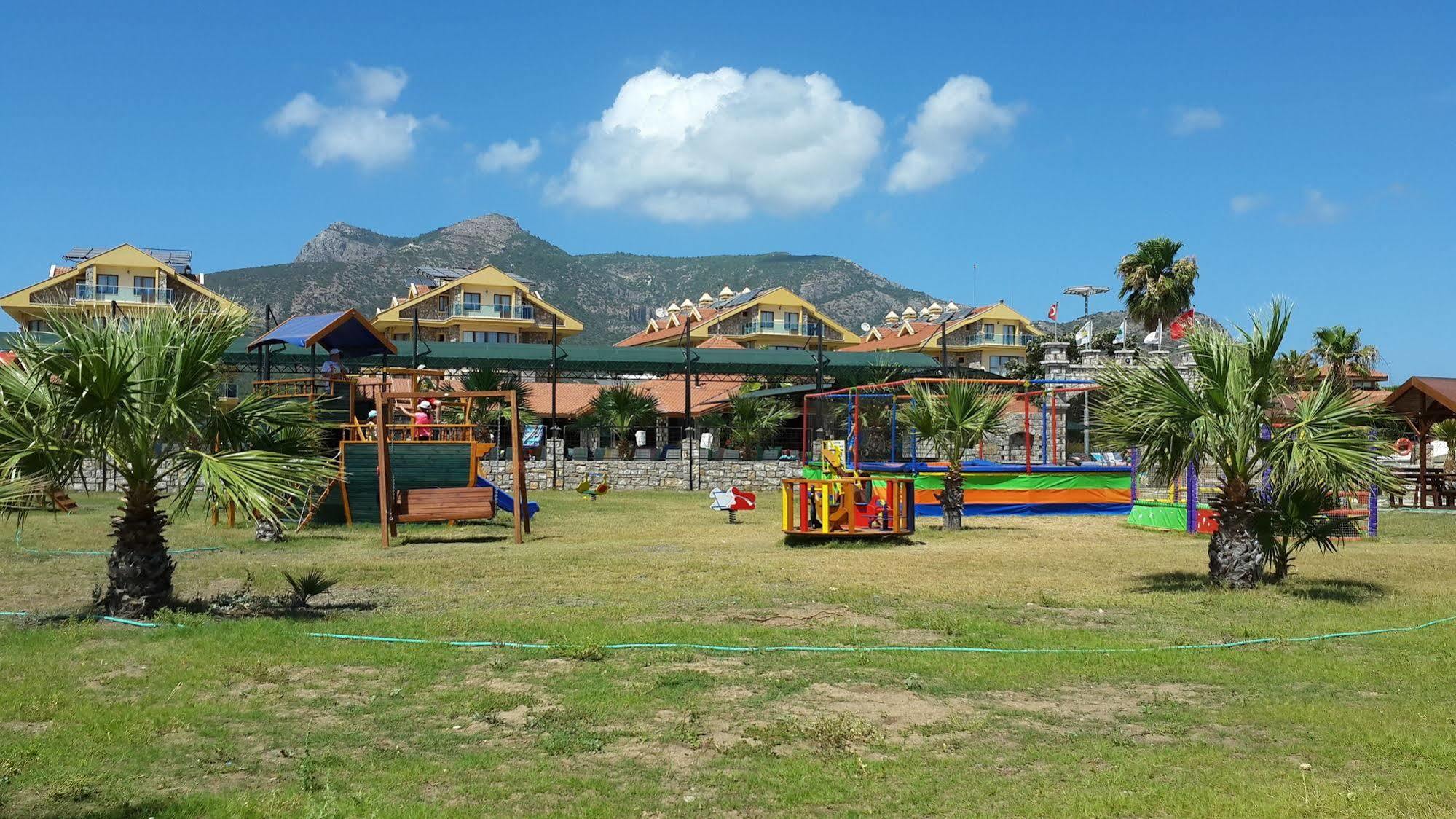 Adaburnu Golmar Hotel Emecik Bagian luar foto